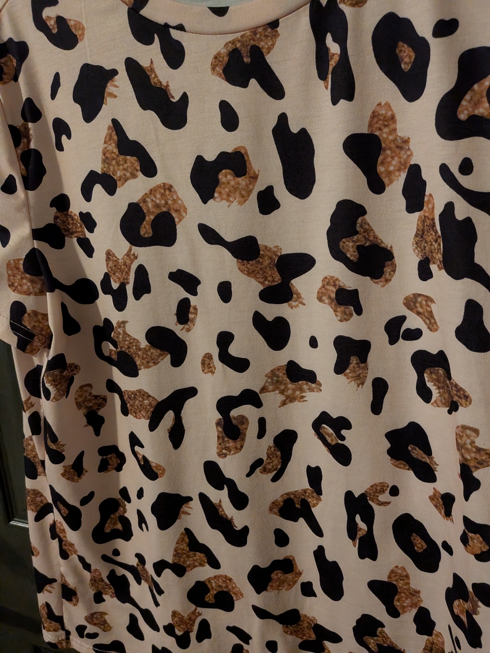 Leopard Print Short Sleeve Tee with Gold Accents - Picture 3 of 6